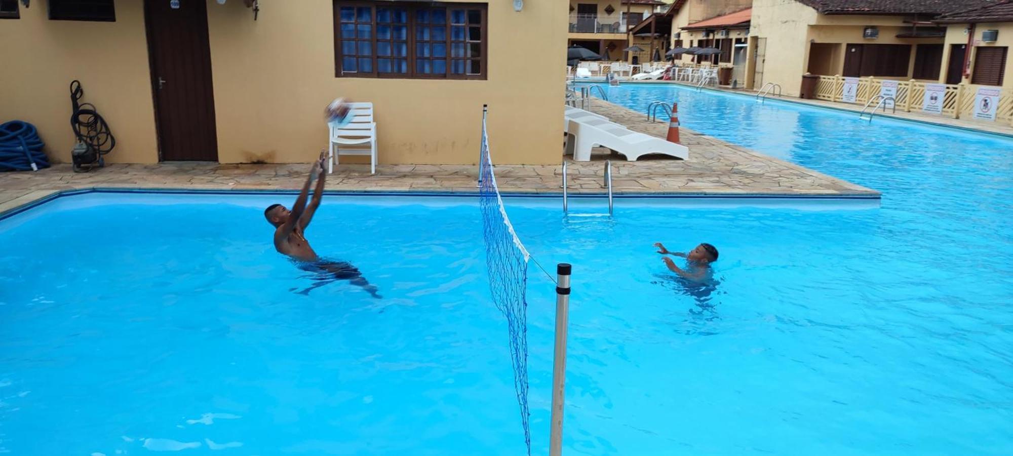 קרגואטטובה Hotel Mar מראה חיצוני תמונה